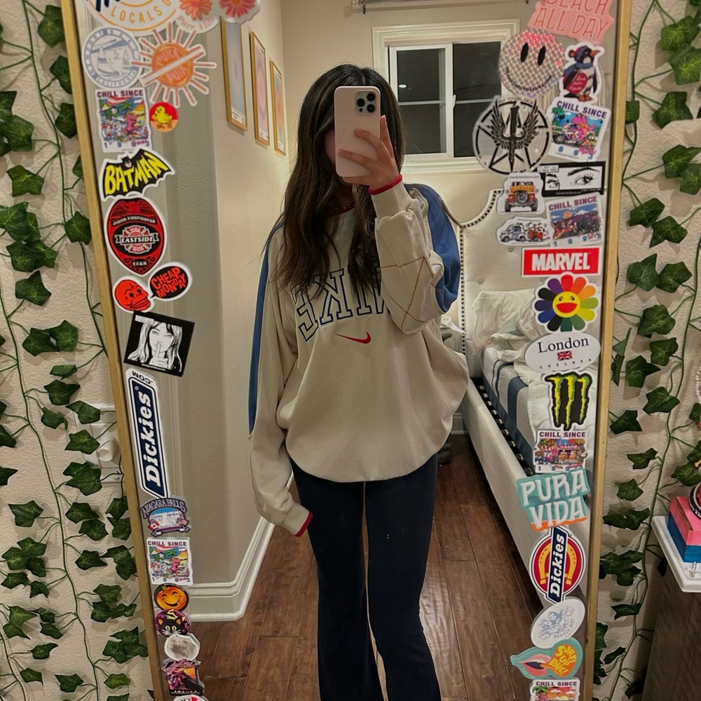 Vintage Nike spell out sweatshirt